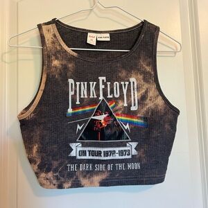 ROMWE Black and Brown Pink Floyd Crop Top